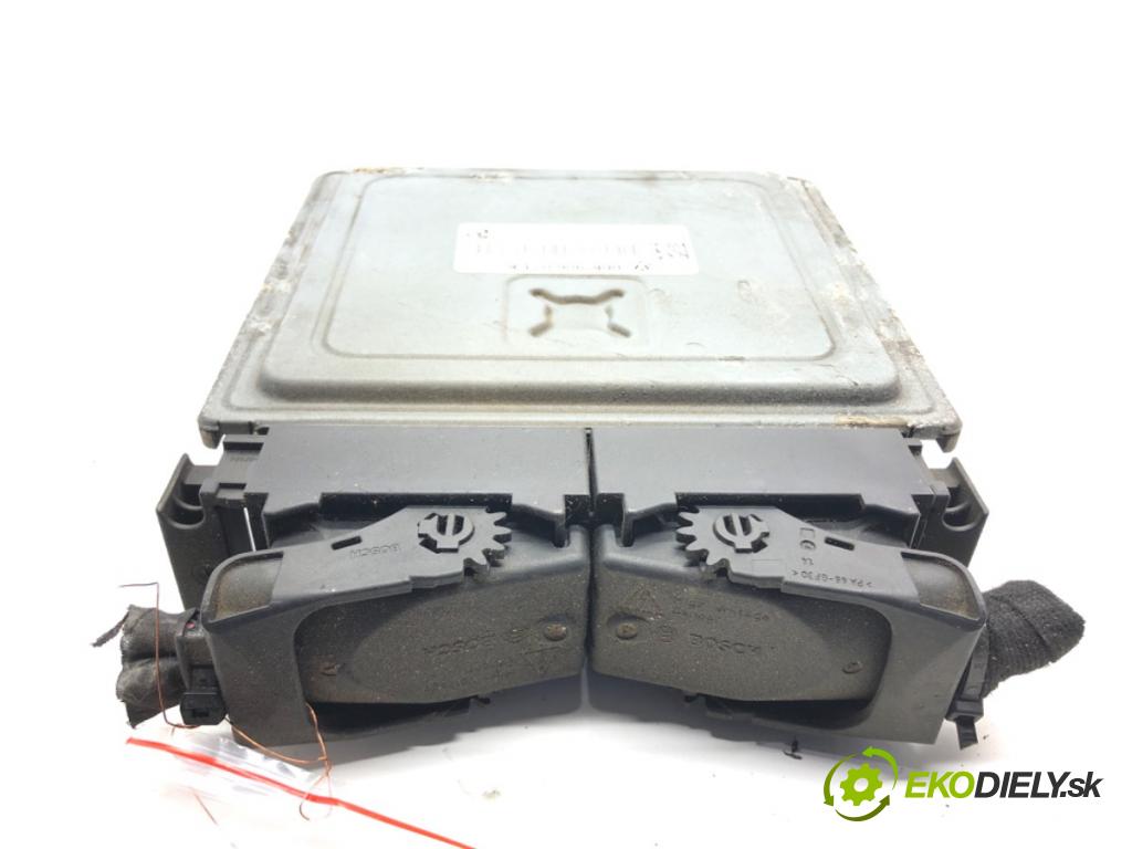 VW PASSAT B7 sedan 2015 125 kW 1.8 TSI 1798 riadiaca jednotka Motor 06K906071K (Riadiaca jednotka)