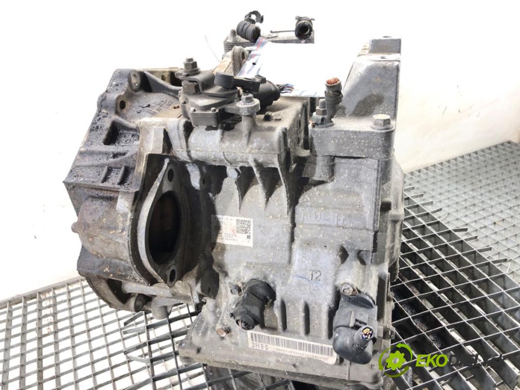 VW PASSAT B7 sedan 2015 125 kW 1.8 TSI 1798 Prevodovka NTJ (Prevodovka)