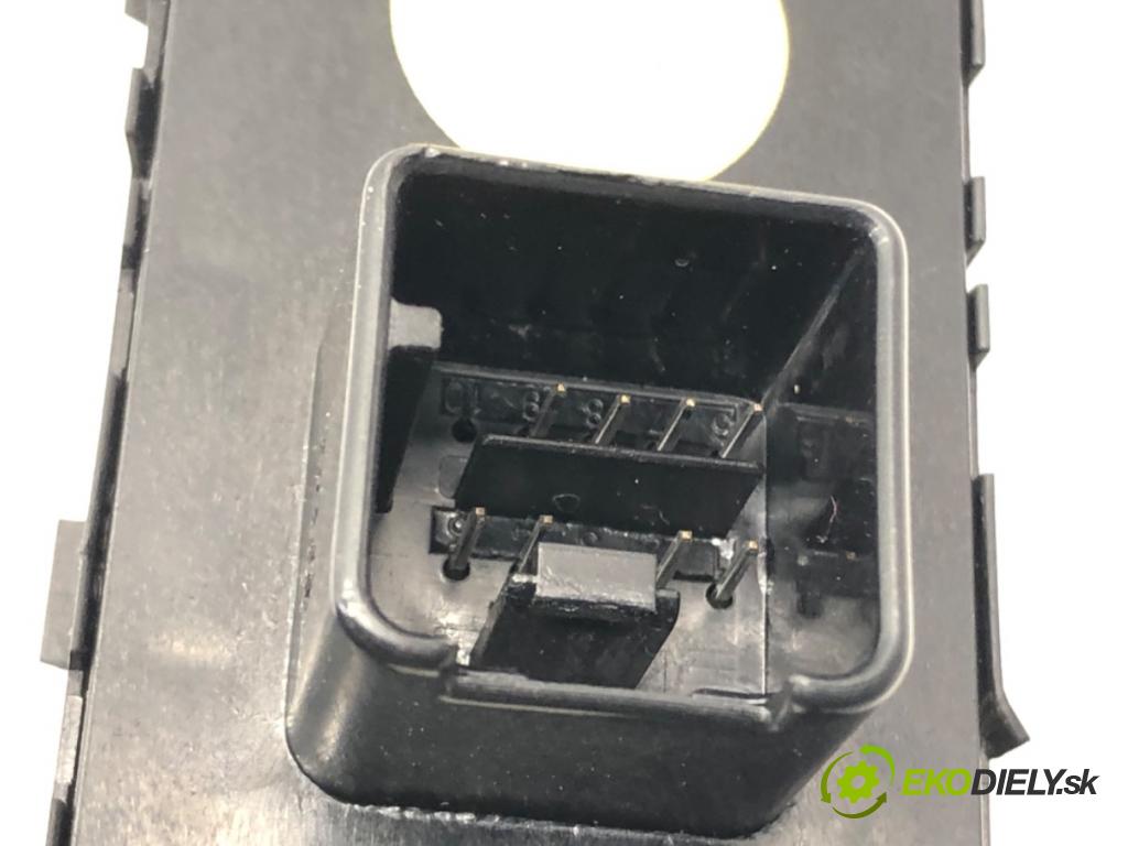 VW PASSAT B7 sedan 2015 125 kW 1.8 TSI 1798 Prepínač okien 1K4959857B (Prepínacie páčky pod volantom)