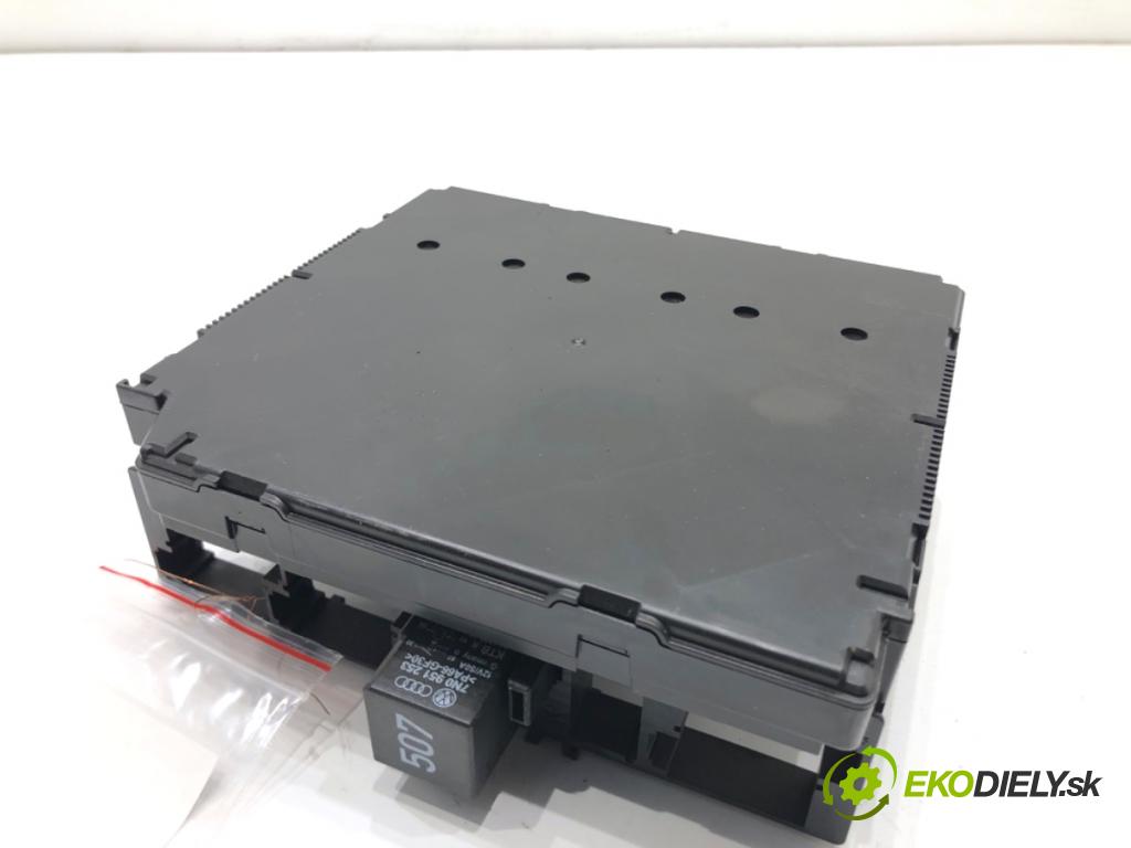 VW PASSAT B7 sedan 2015 125 kW 1.8 TSI 1798 Modul BORDNETZ 5K0937087AE (Riadiaca jednotka ostatné)