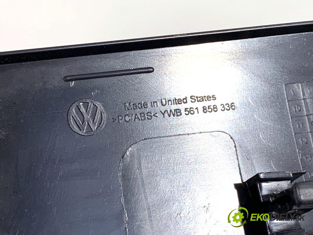 VW PASSAT B7 sedan 2015 125 kW 1.8 TSI 1798 lišty kryt 561858336 561857211 (Lišta)
