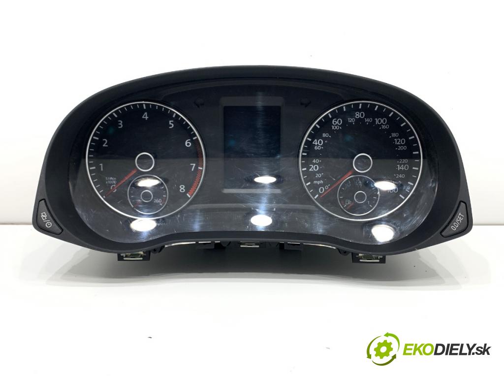 VW PASSAT B7 sedan 2015 125 kW 1.8 TSI 1798 Prístrojovka 561920970F (Prístrojová doska)
