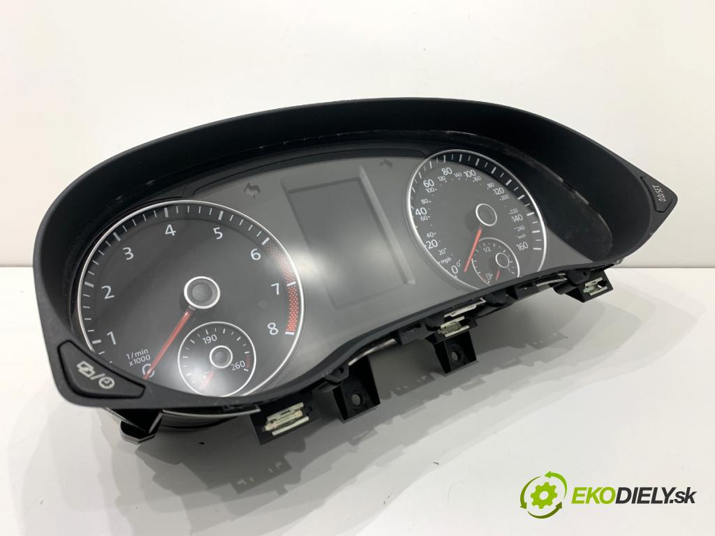 VW PASSAT B7 sedan 2015 125 kW 1.8 TSI 1798 Prístrojovka 561920970F (Prístrojová doska)