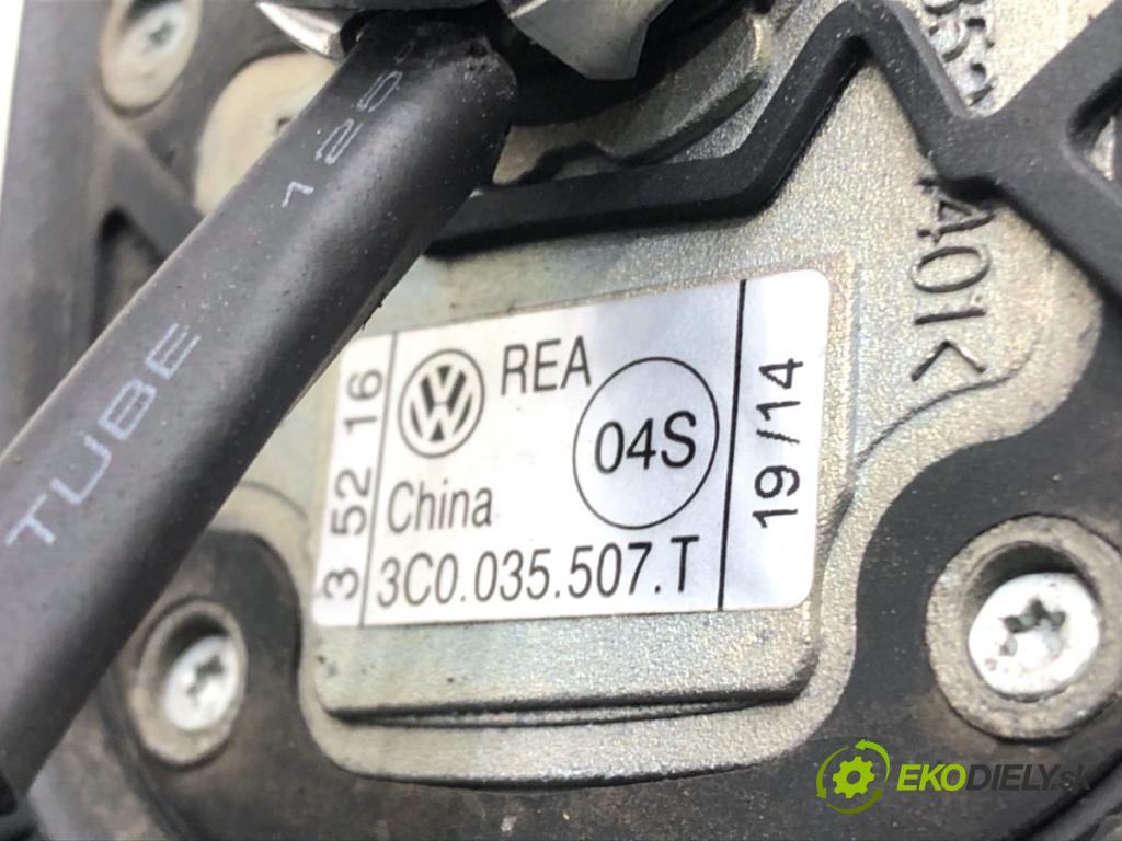 VW PASSAT B7 sedan 2015 125 kW 1.8 TSI 1798 ANTENA 3C0035507T