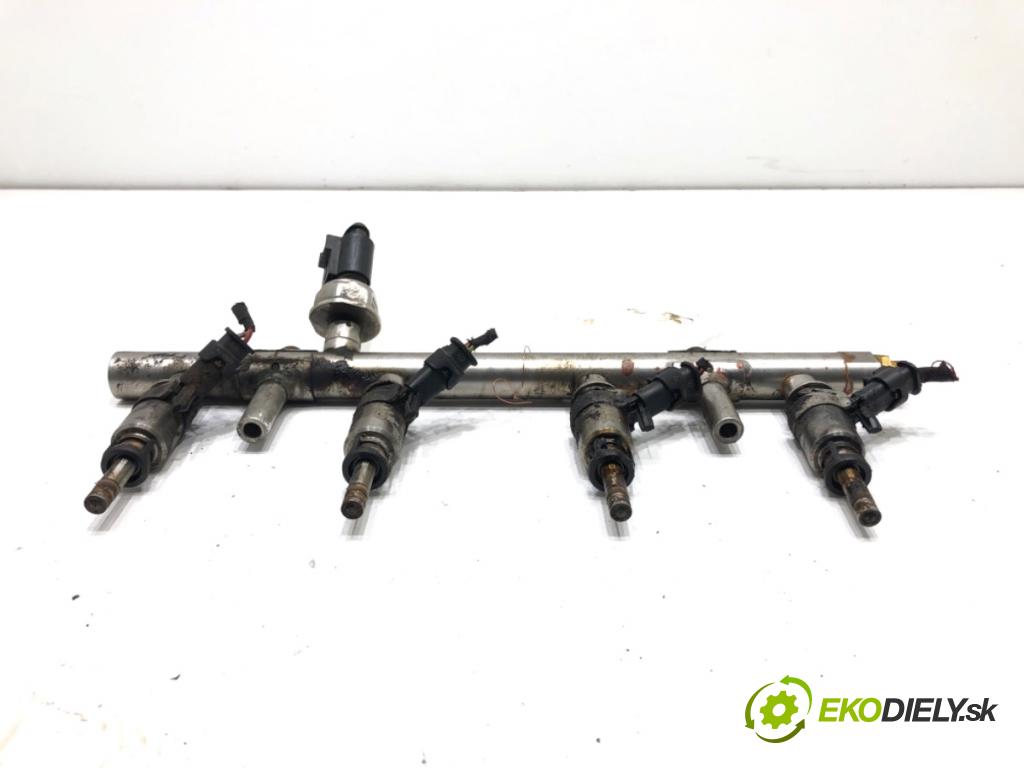 VW PASSAT B7 sedan 2015 125 kW 1.8 TSI 1798 Lišta vstrekovacia 06K133317H (Vstrekovacia lišta)