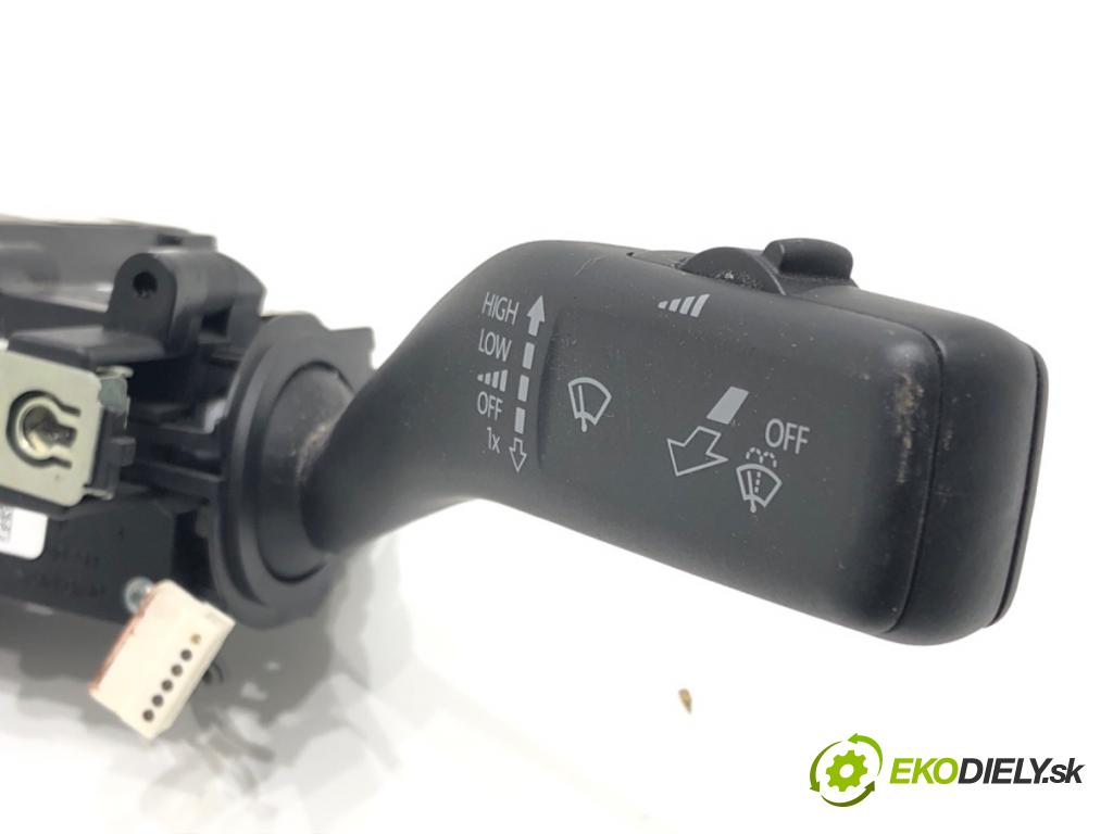 VW PASSAT B7 sedan 2015 125 kW 1.8 TSI 1798 Prepínač kombinovaný 1K5953502K 1K5953521BR (Prepínacie páčky pod volantom)