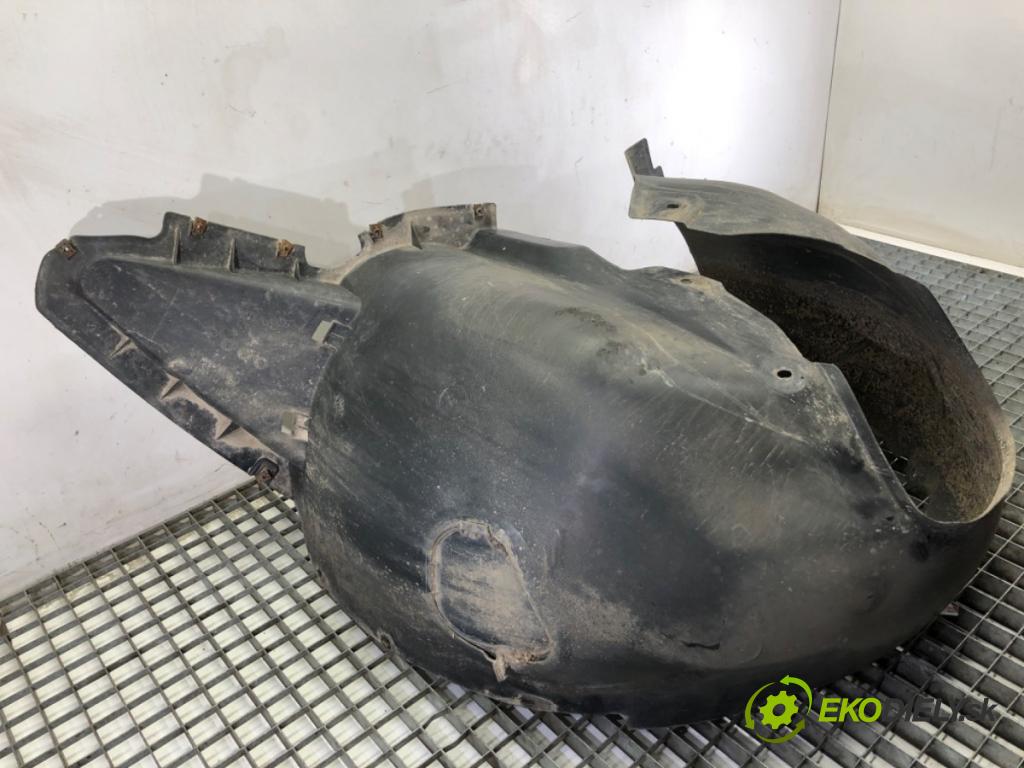 VW PASSAT B7 sedan 2015 125 kW 1.8 TSI 1798 podblatník ľavy predný