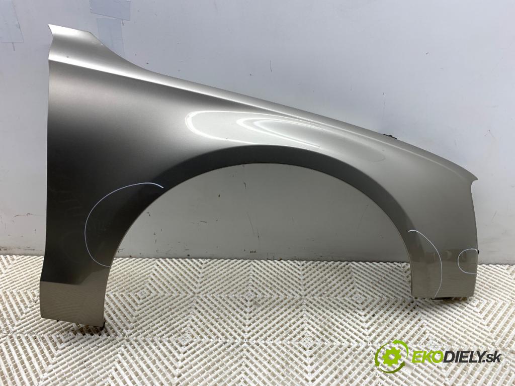 AUDI A8 D4 sedan 2011 258 kW 4.2 TDI quattro 4134 Blatník pravy predný 