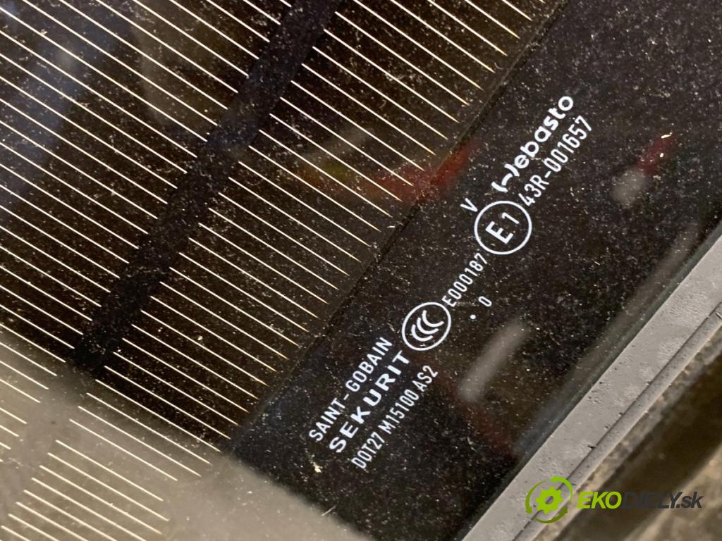 AUDI A8 D4 sedan 2011 258 kW 4.2 TDI quattro 4134 střešní okno 4H0959591 (Sklo karoserie)