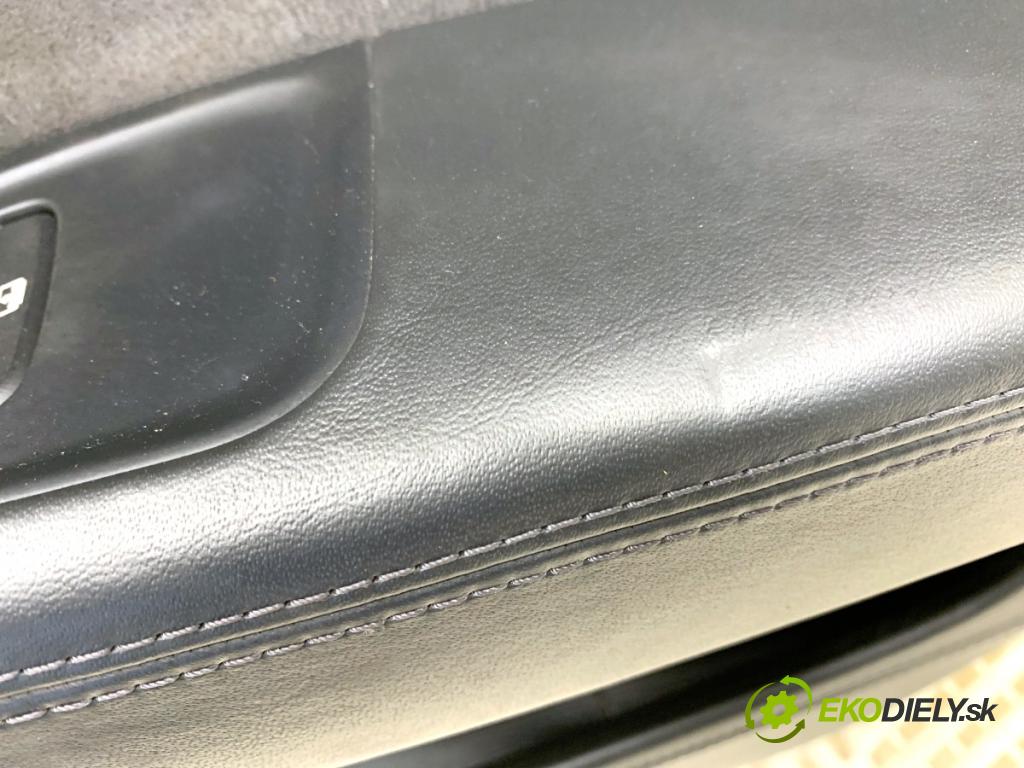 AUDI A8 D4 sedan 2011 258 kW 4.2 TDI quattro 4134 ča dveře pravý zadní část 4H0867318