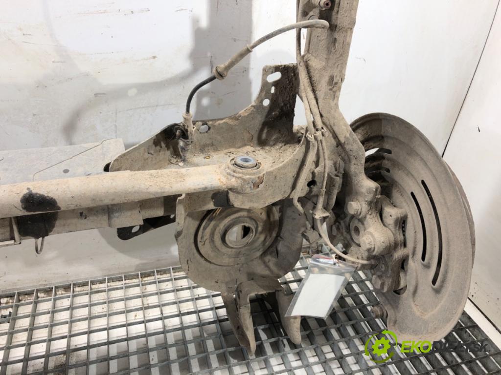 OPEL VIVARO B Autobus 2019 89 kW 1.6 CDTI (06) 1598 Výstuha zad