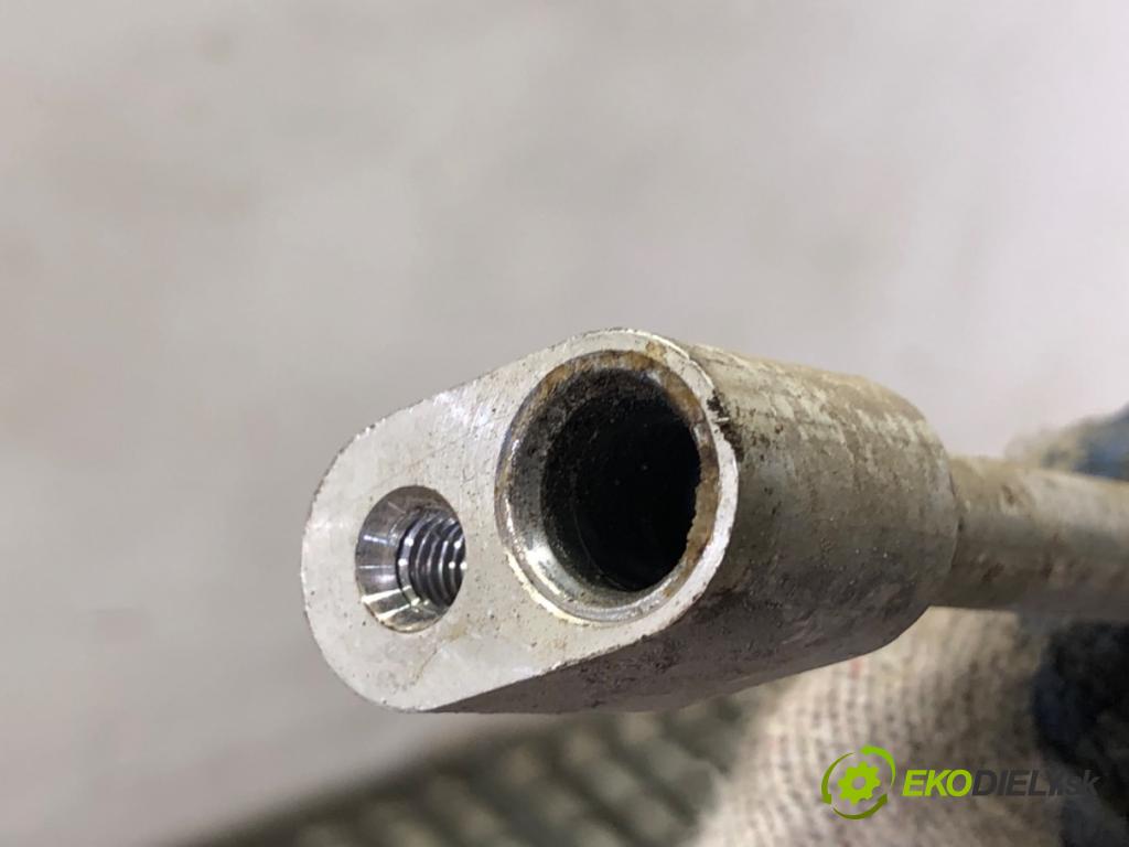 OPEL VIVARO B Autobus 2019 89 kW 1.6 CDTI (06) 1598 rúrka klimatizácie 924621044R (Rúrka klimatizácie)