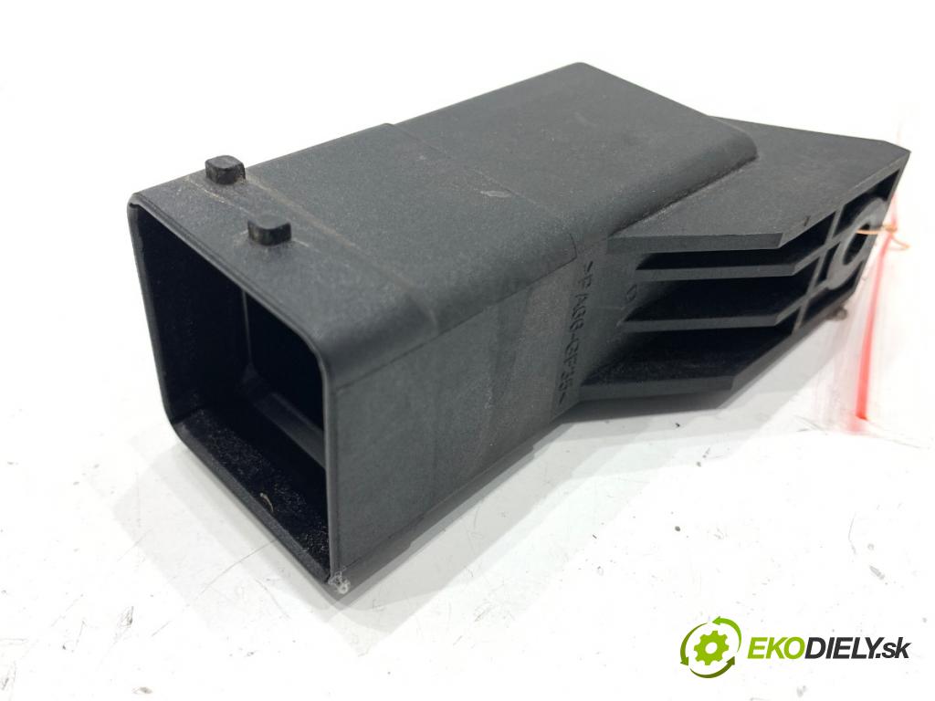 OPEL VIVARO B Autobus 2019 89 kW 1.6 CDTI (06) 1598 relé sviečok žhavenia 0281003050 (Relé)