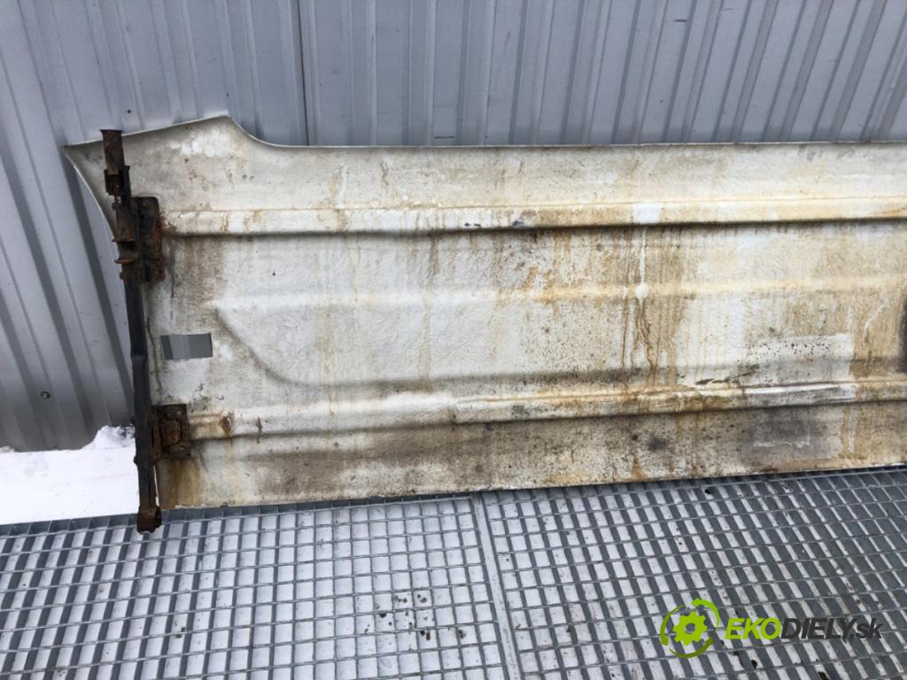 VOLVO FH II Platforma / podwozie 2015 368 kW 500 368 kW [500 KM] olej napędowy 2017 - 2022 12777 Clona pravá