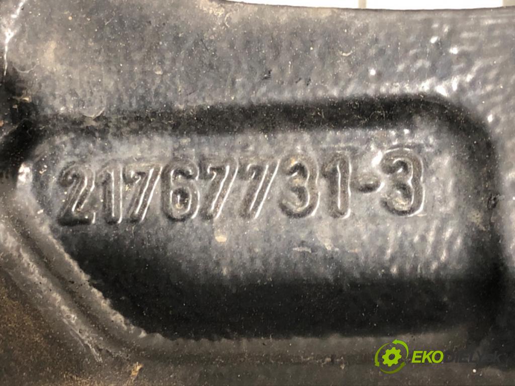 VOLVO FH II Platforma / podwozie 2015 368 kW 500 368 kW [500 KM] olej napędowy 2017 - 2022 12777 Uchytenie spätný kabína ľave 21767731