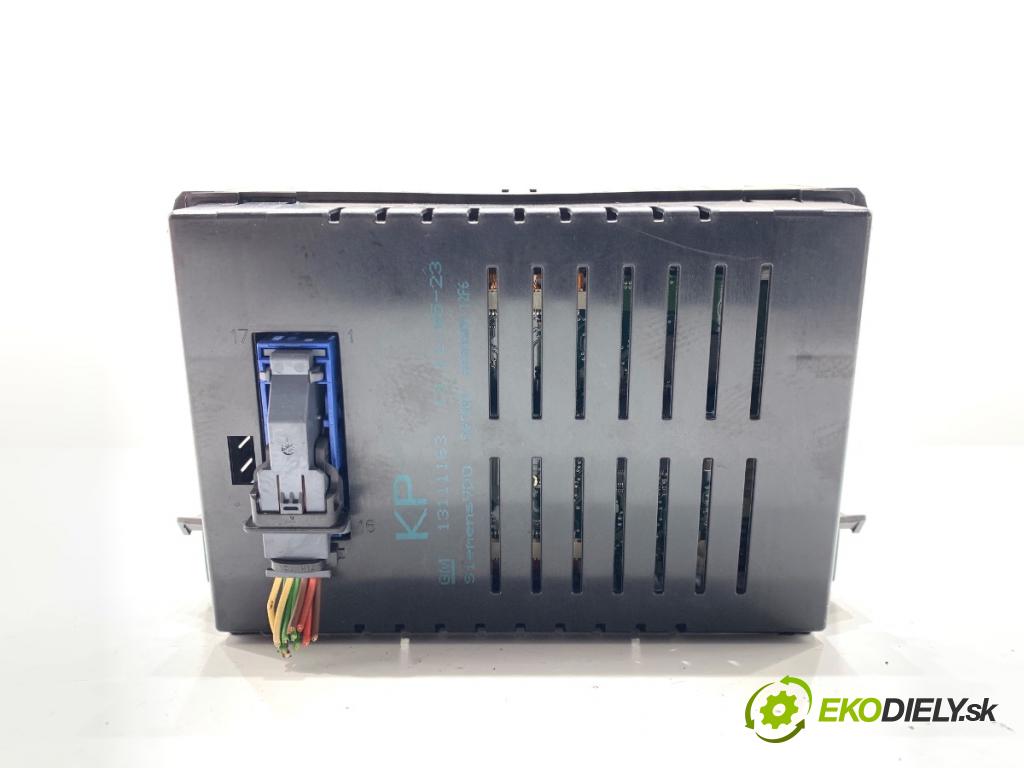 OPEL ZAFIRA B nadwozie wielkoprzestrzenne (MPV) 2006 88 kW 1.9 CDTI (M75) 1910 Dislpej 13111163 (Prístrojová doska)