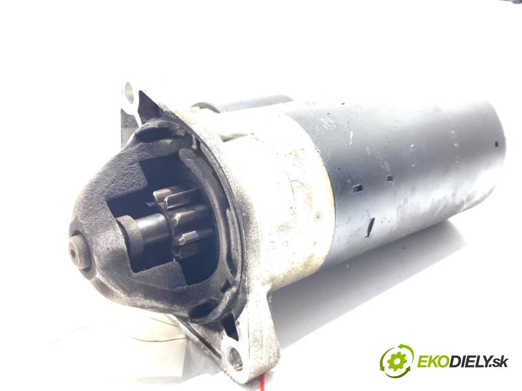 OPEL ZAFIRA B nadwozie wielkoprzestrzenne (MPV) 2006 88 kW 1.9 CDTI (M75) 1910 startér  (Startér)