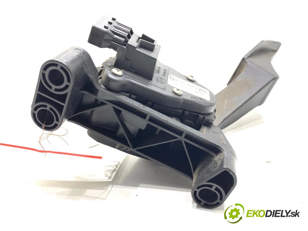 OPEL ZAFIRA B nadwozie wielkoprzestrzenne (MPV) 2006 88 kW 1.9 CDTI (M75) 1910 Potenciometer plynu 9202341 (Potenciometer plynového pedálu)