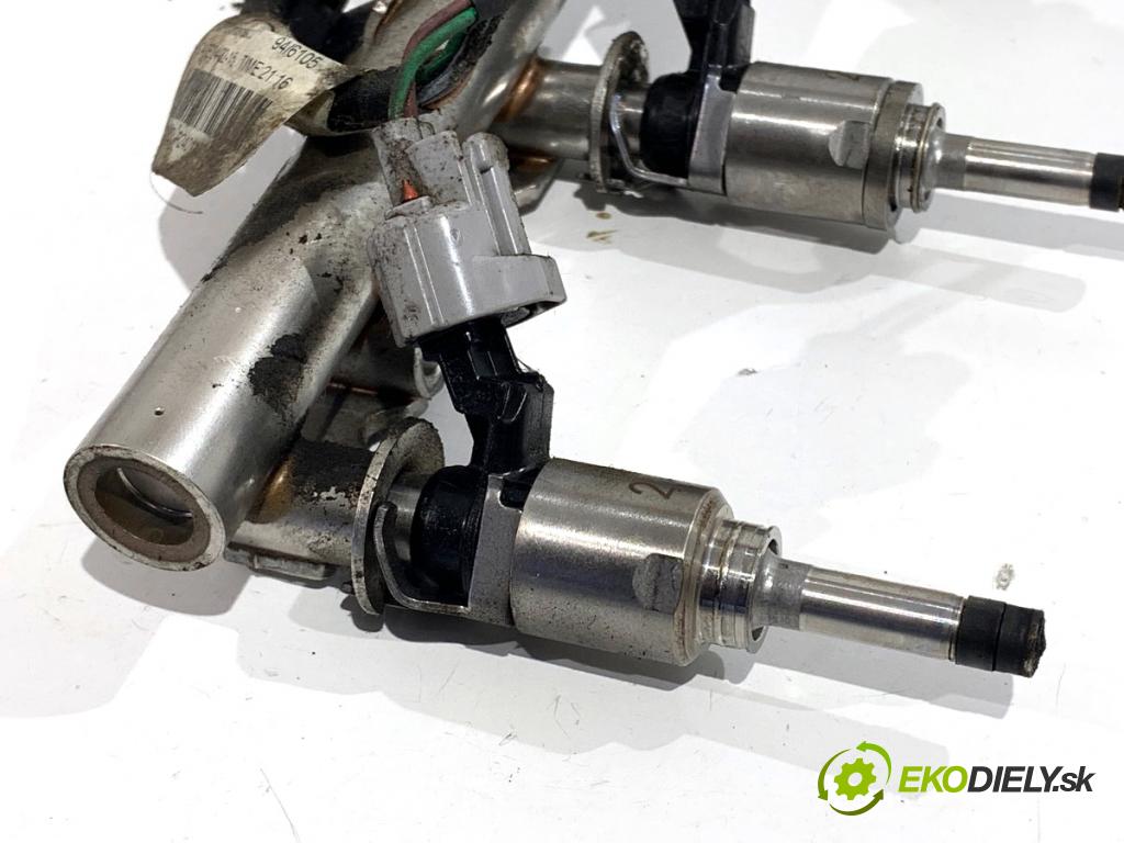 NISSAN QASHQAI J11 SUV 2015 85 kW 1.2 DIG-T 1197 Lišta vstrekovacia 175204385R (Vstrekovacia lišta)