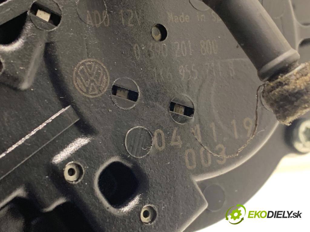 VW GOLF V liftback 2004 77 kW 1.9 TDI 1896 Motor stieračov zad 0390201800