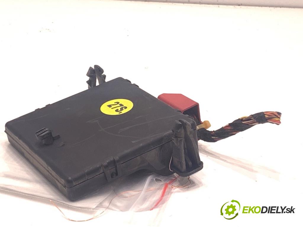 VW GOLF V liftback 2004 77 kW 1.9 TDI 1896 Modul GATEWAY 1K0907530E