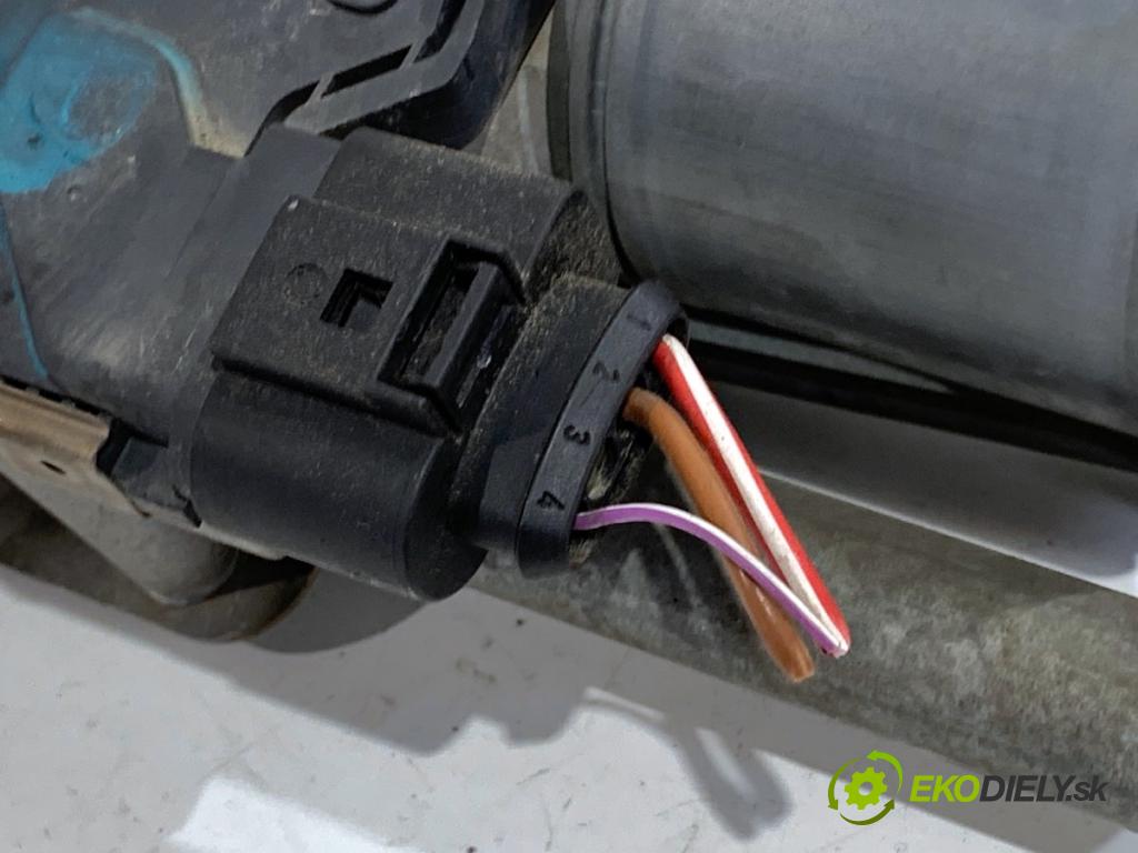 VW GOLF V liftback 2004 77 kW 1.9 TDI 1896 Mechanizmus stieračov predný 1K1955023C (Motorček stieračov predný)