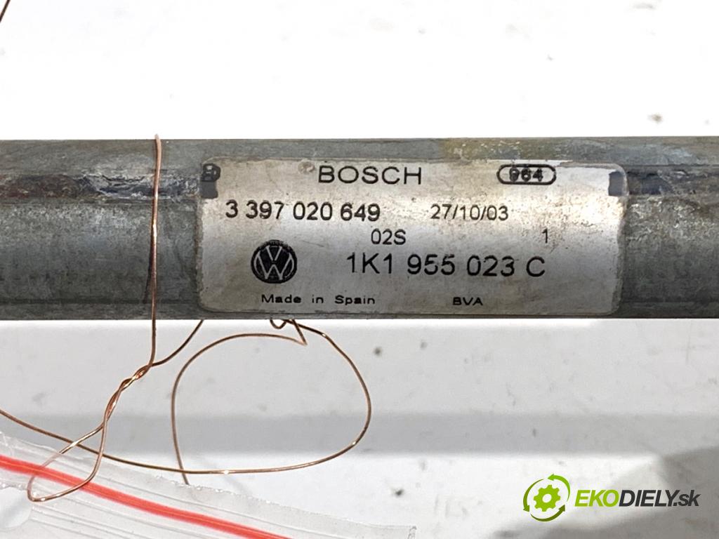 VW GOLF V liftback 2004 77 kW 1.9 TDI 1896 Mechanizmus stieračov predný 1K1955023C (Motorček stieračov predný)