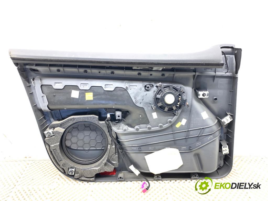 VW GOLF V liftback 2004 77 kW 1.9 TDI 1896 ča dveře pravý přední část