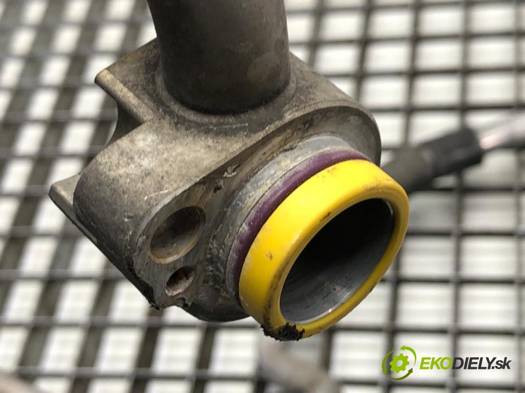 VW GOLF V liftback 2004 77 kW 1.9 TDI 1896 rúrka klimatizace 1K0820743AM (Trubka klimatizace)