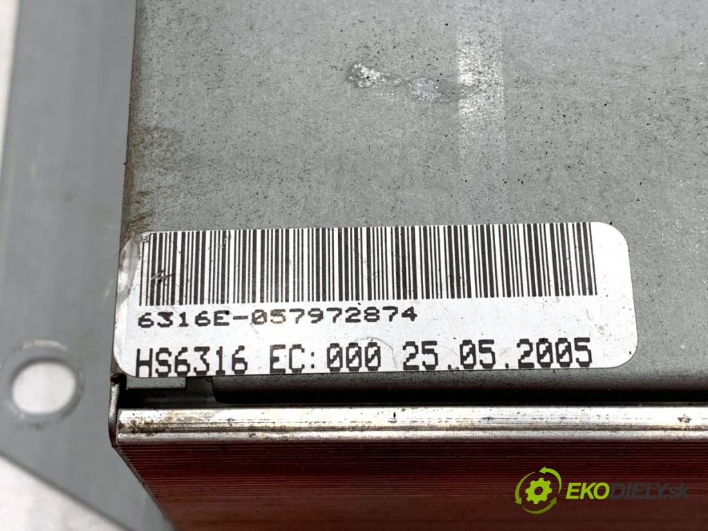 AUDI A4 B7 Kombi 2005 103 kW 2.0 TDI 1968 Zosilňovač 8E9035223 (Zosilňovač)