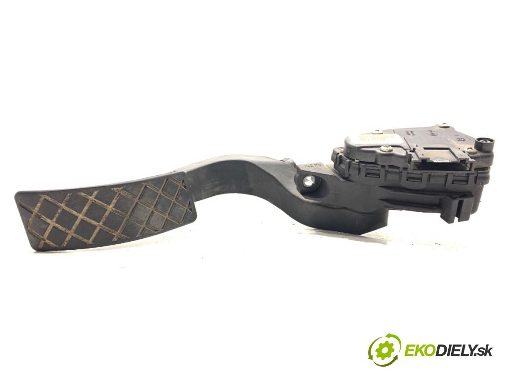 AUDI A4 B7 Kombi 2005 103 kW 2.0 TDI 1968 Potenciometer plynu 8E1723523G (Potenciometer plynového pedálu)