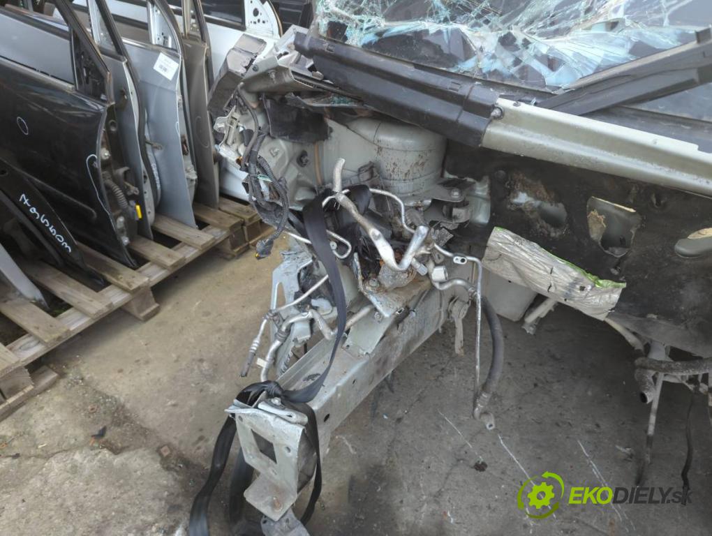 OPEL VIVARO B Autobus 2019 89 kW 1.6 CDTI (06) 1598 KAROSERIA ČTVRŤÁK blatník zadní část levý pravý práh střecha PODŁUŻNICA levý pravý