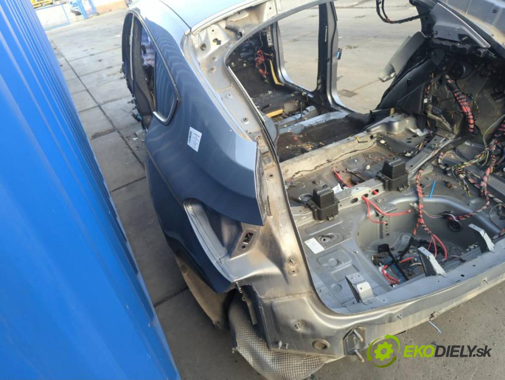 BMW F07 liftback 2013 135 kW 520 d 1995 KAROSERIA ČTVRŤÁK blatník zadní část levý pravý práh střecha PODŁUŻNICA levý pravý