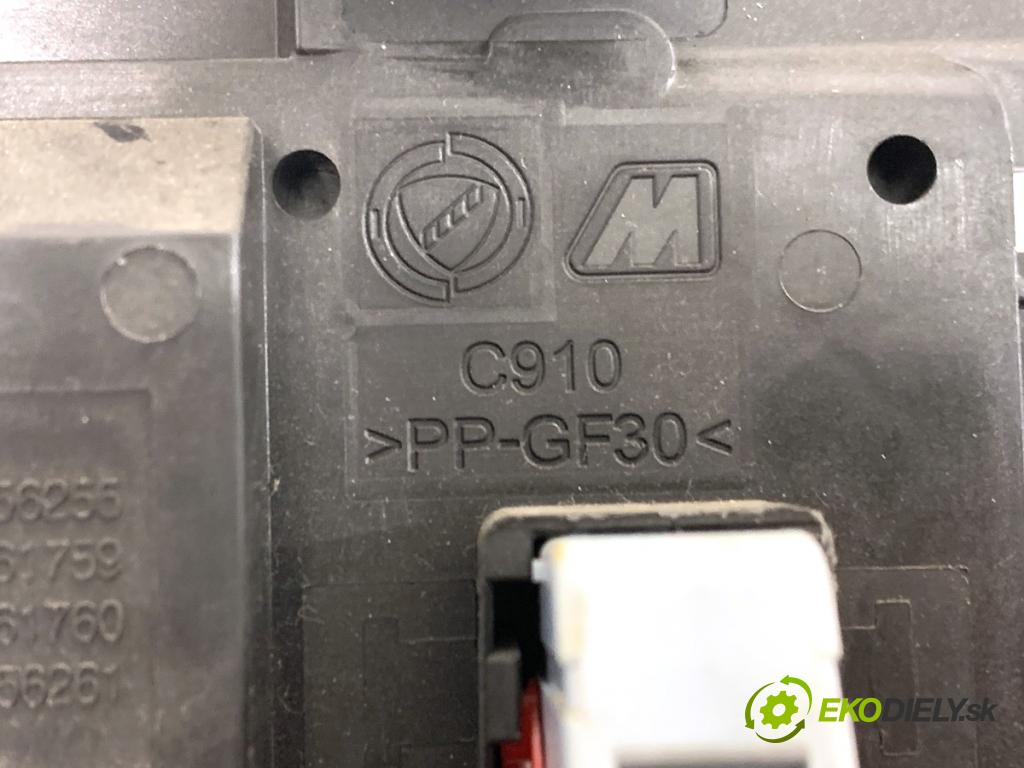 ALFA ROMEO 159 sedan 2006 110 kW 1.9 JTDM 16V (939AXC1B, 939AXC12) 1910 Spínač svetiel hmlových 156056255 (Prepínacie páčky pod volantom)