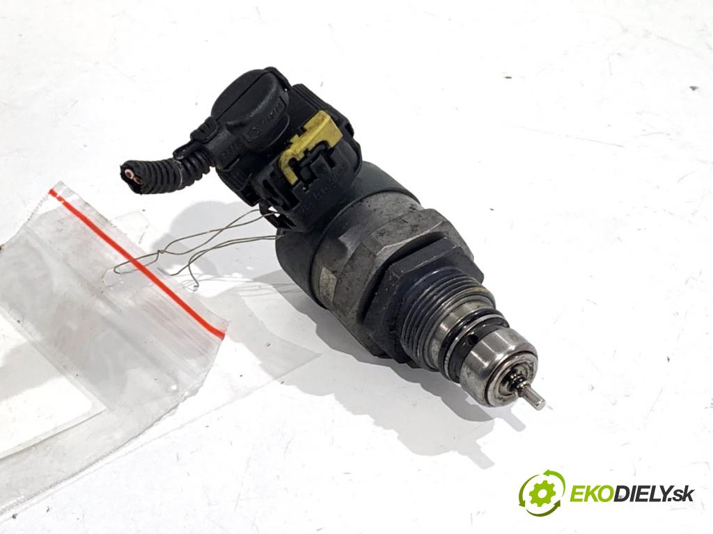 ALFA ROMEO 159 sedan 2006 110 kW 1.9 JTDM 16V (939AXC1B, 939AXC12) 1910 Regulátor tlaku paliva 0281002507 (Palivový systém ostatní)