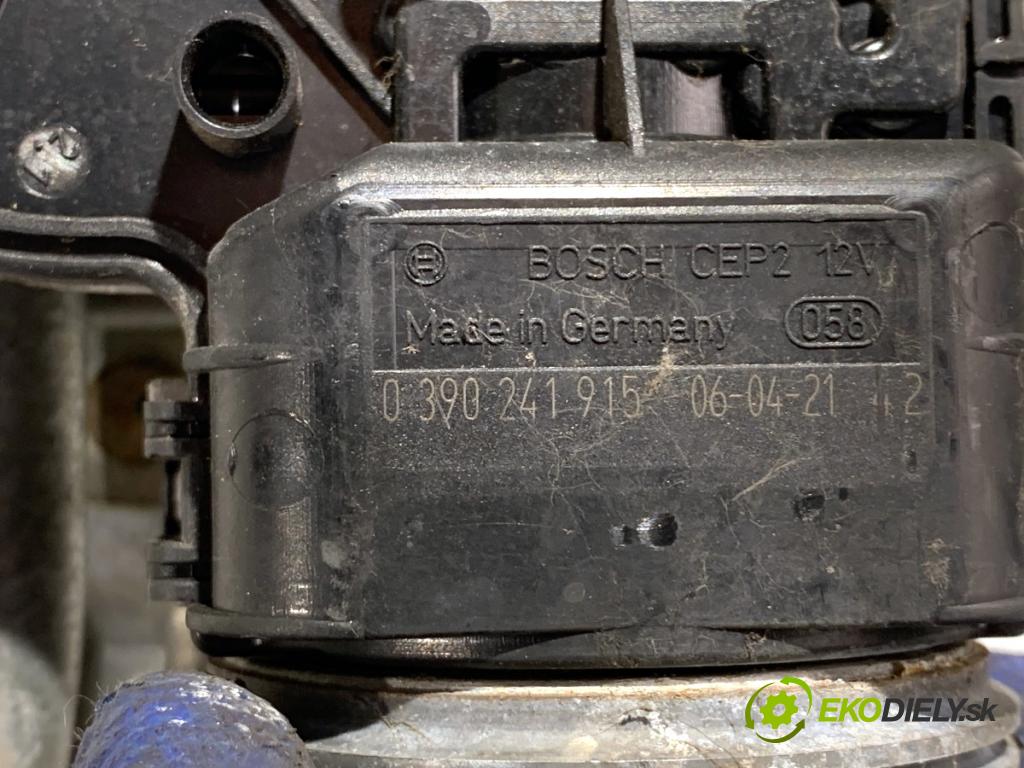 ALFA ROMEO 159 sedan 2006 110 kW 1.9 JTDM 16V (939AXC1B, 939AXC12) 1910 mechanismus stěračů přední část 3397020724 (Motorek stěračů přední)