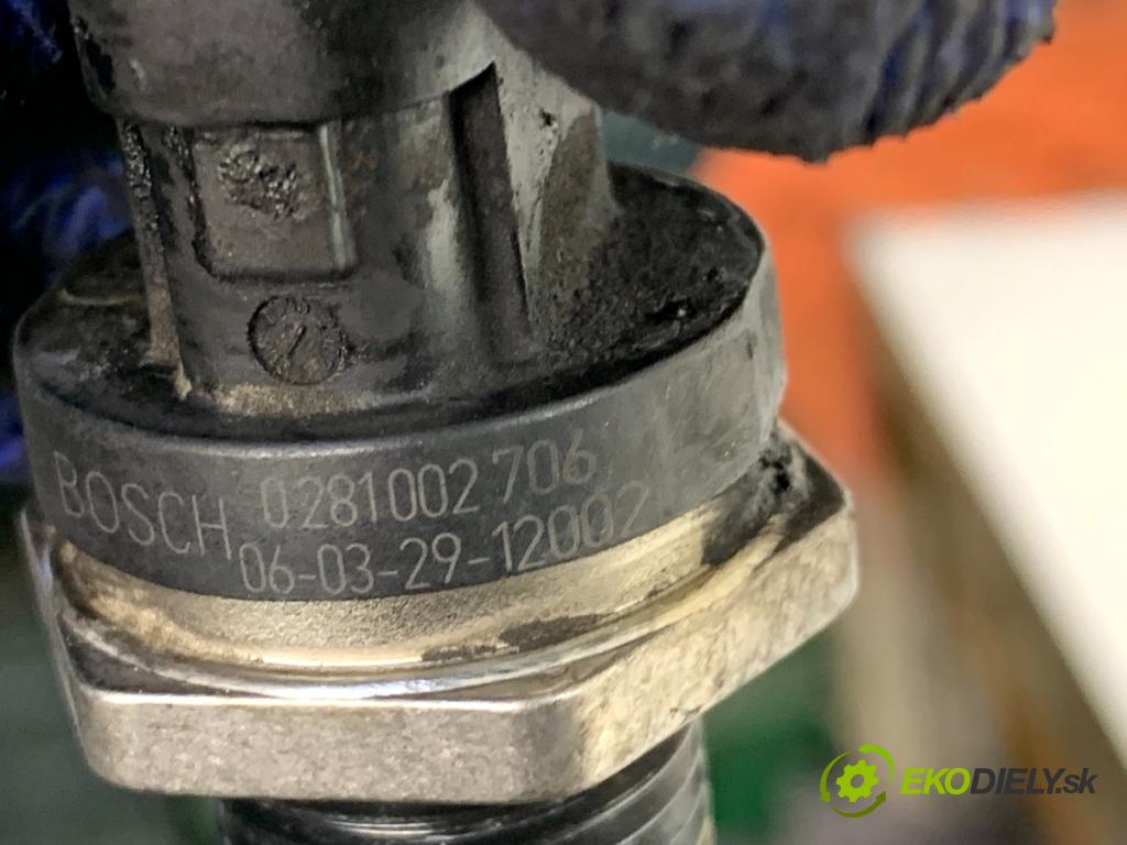 ALFA ROMEO 159 sedan 2006 110 kW 1.9 JTDM 16V (939AXC1B, 939AXC12) 1910 Snímač tlaku paliva 0281002706 (Snímač)