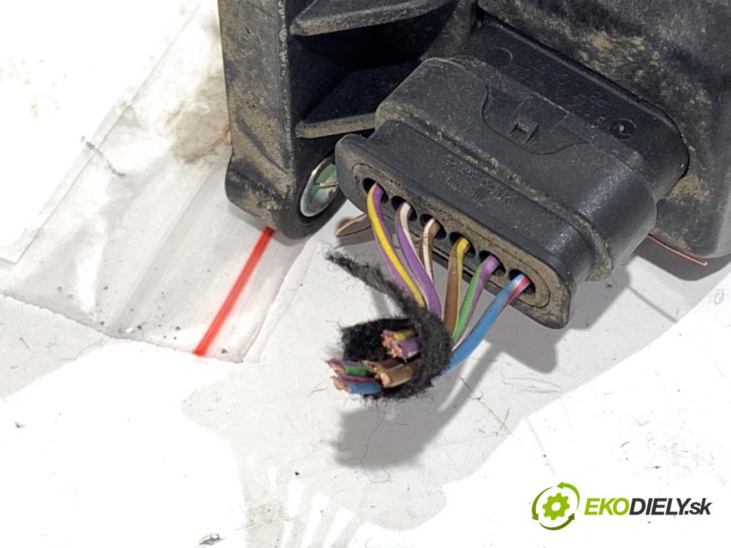 MERCEDES-BENZ W639 Autobus 2006 80 kW 111 CDI (639.701, 639.703, 639.705) 2148 Potenciometer plynu 0280755023 (Potenciometer plynového pedálu)