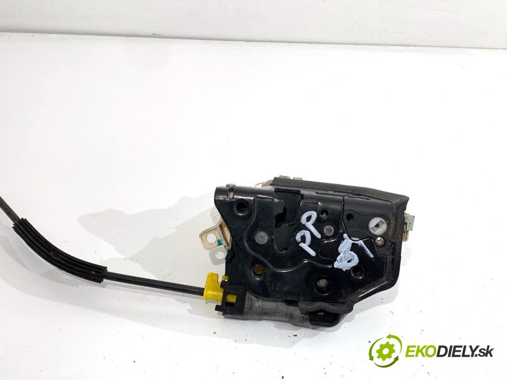 AUDI Q5 8R SUV 2010 125 kW 2.0 TDI quattro 1968 zámok Dvere pravy predný 8J1837016C