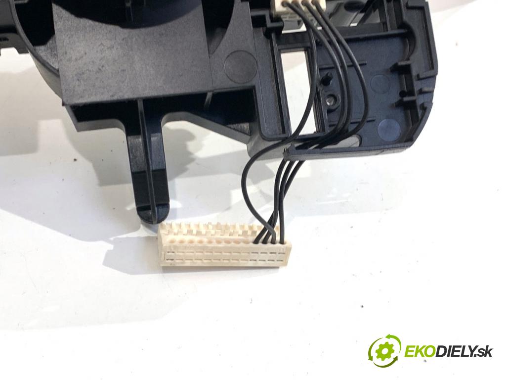 AUDI Q5 8R SUV 2010 125 kW 2.0 TDI quattro 1968 Prepínač kombinovaný 8K0953502BJ (Prepínacie páčky pod volantom)