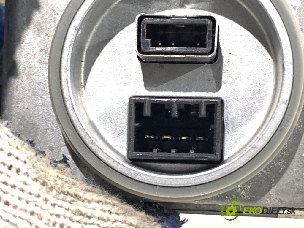 AUDI Q5 8R SUV 2010 125 kW 2.0 TDI quattro 1968 Menič XENON 8K0941597C (Riadiaca jednotka xenónu)