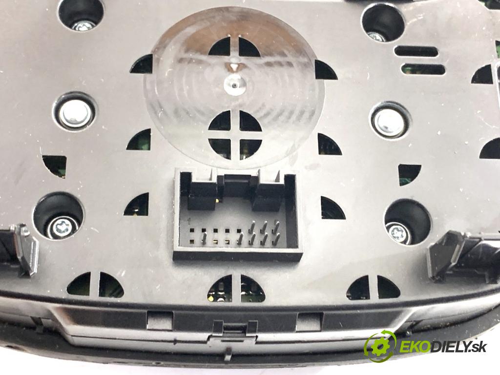 AUDI Q5 8R SUV 2010 125 kW 2.0 TDI quattro 1968 Panel ovládania radia 8T0919609WFX (Prepínacie páčky pod volantom)