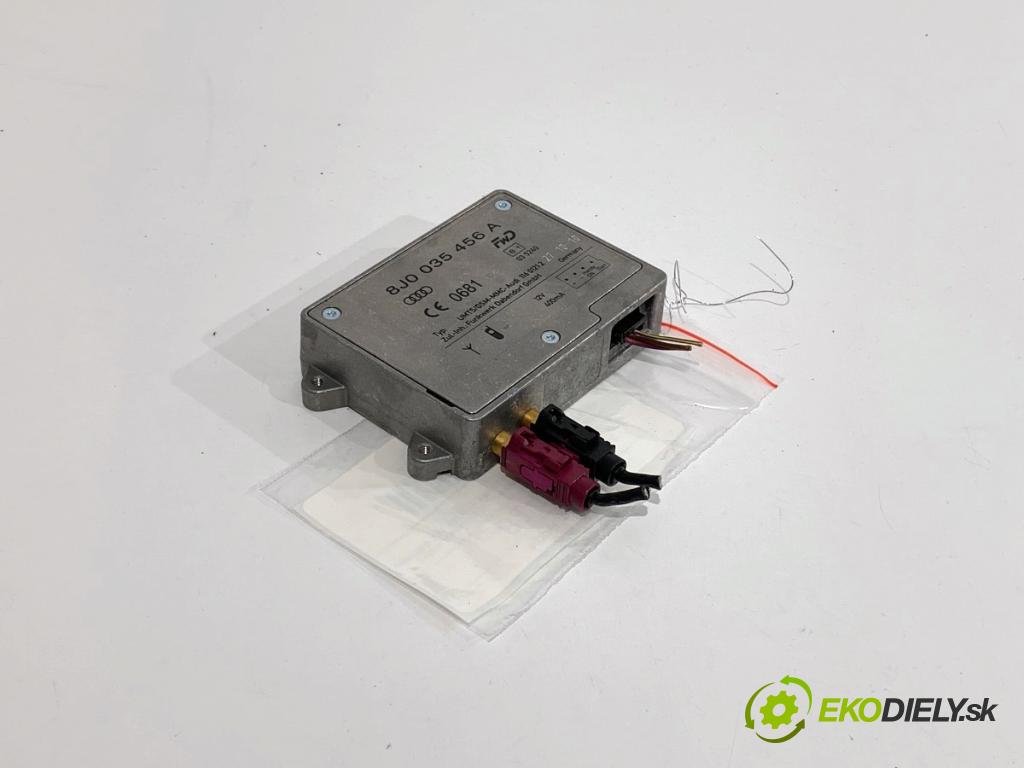 AUDI Q5 8R SUV 2010 125 kW 2.0 TDI quattro 1968 Zosilňovač Antenní: 8J0035456A (Zosilňovač)