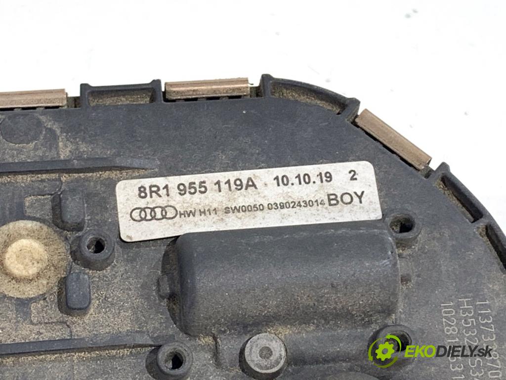 AUDI Q5 8R SUV 2010 125 kW 2.0 TDI quattro 1968 Mechanizmus stieračov predný 8R1955119A (Motorček stieračov predný)