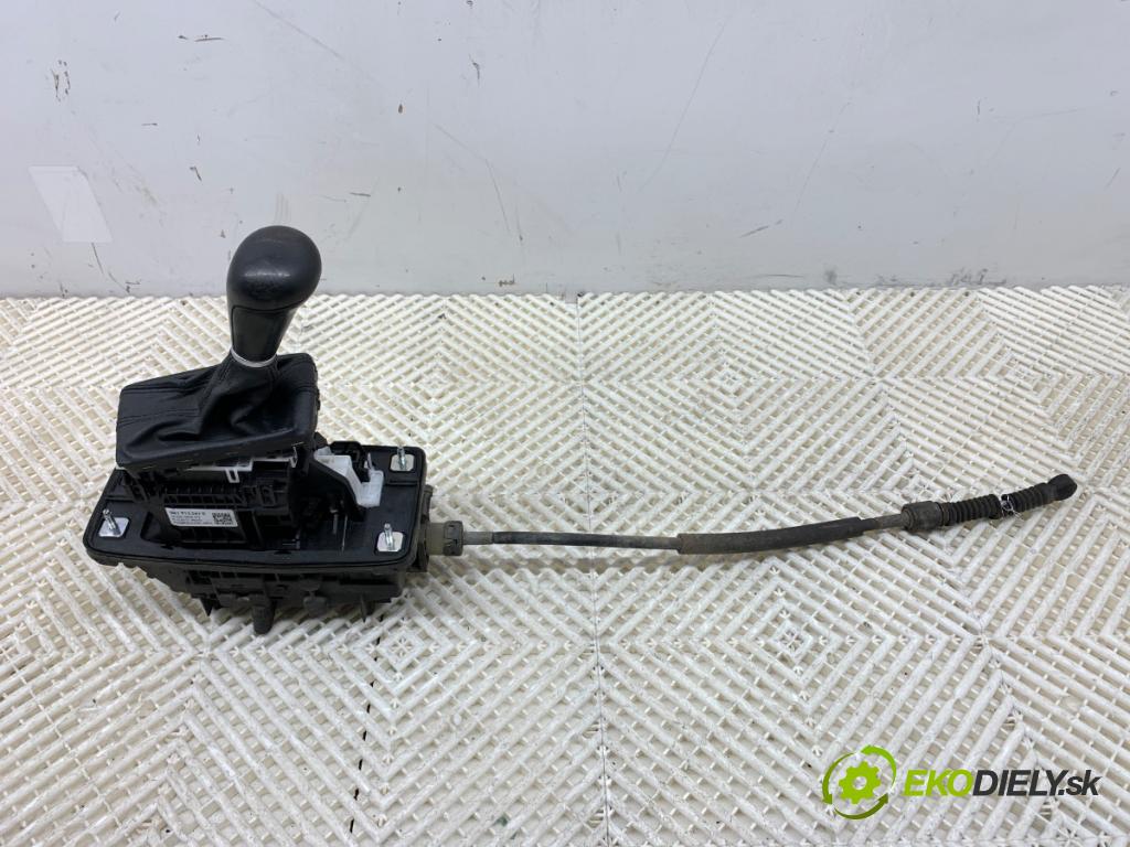 AUDI Q5 8R SUV 2010 125 kW 2.0 TDI quattro 1968 Kulisa 8R1713041E (Rýchlostná páka (kulisa))