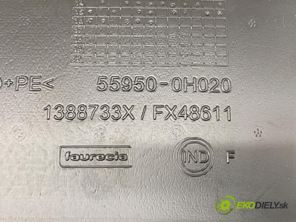 TOYOTA AYGO II liftback 2016 51 kW 1.0 (KGB40) 998 Palubná doska VANKÚŠ: spolujazdca 55950-0H020