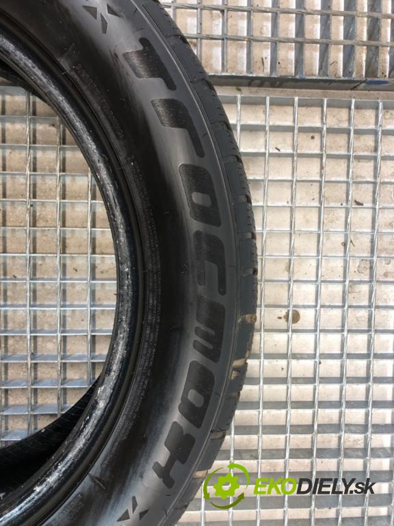 --- ---      PNEUMATIKA: zima 2X 235/55 18"