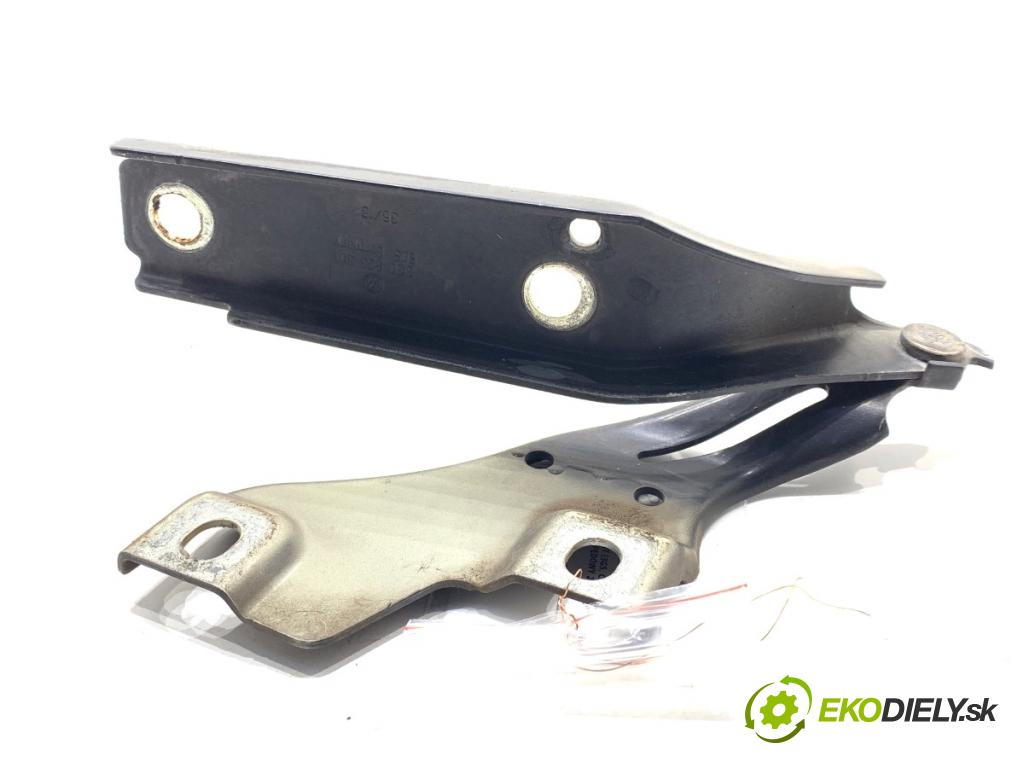 VW PASSAT B8 Kombi 2016 140 kW 2.0 TDI 1968 Záves kapoty ľavy predný 3G0823301