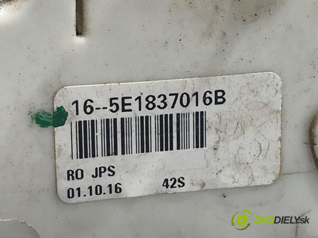 VW PASSAT B8 Kombi 2016 140 kW 2.0 TDI 1968 zámok Dvere pravy predný 5E1837016B