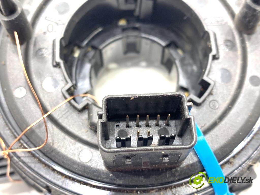 VW PASSAT B8 Kombi 2016 140 kW 2.0 TDI 1968 Krúžok, slimák airbag 5Q0953569A (Airbag)